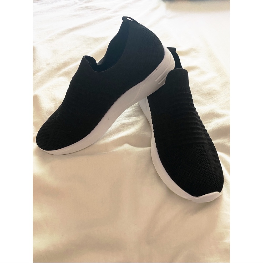 Steve Madden Lillian Slip On Sneaker